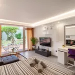 Modern & Elegant Loft بلايا ديل إنغلز