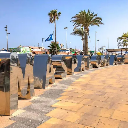 Modern & Elegant Loft アパート *