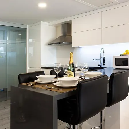 Modern & Elegant Loft Apartment Playa del Ingles (Gran Canaria)